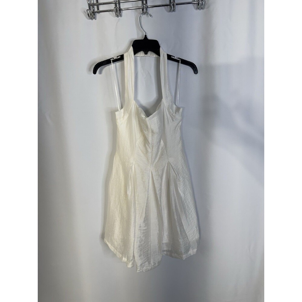Socialite White Halter Mini Dress Size L Smocked Back Flowy Summer Party Dress
